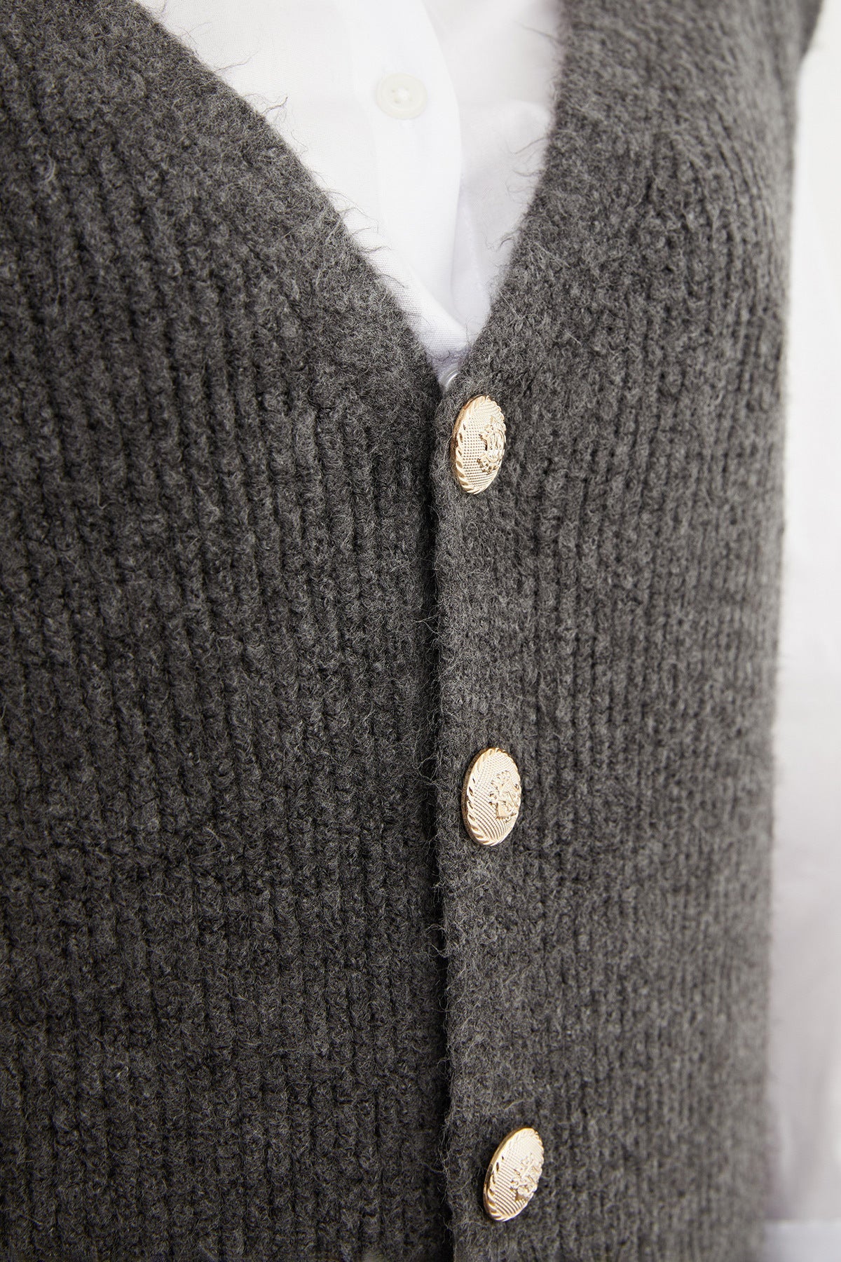 Bearded Buttoned V-Neck Oversize Vest - MALLTURK