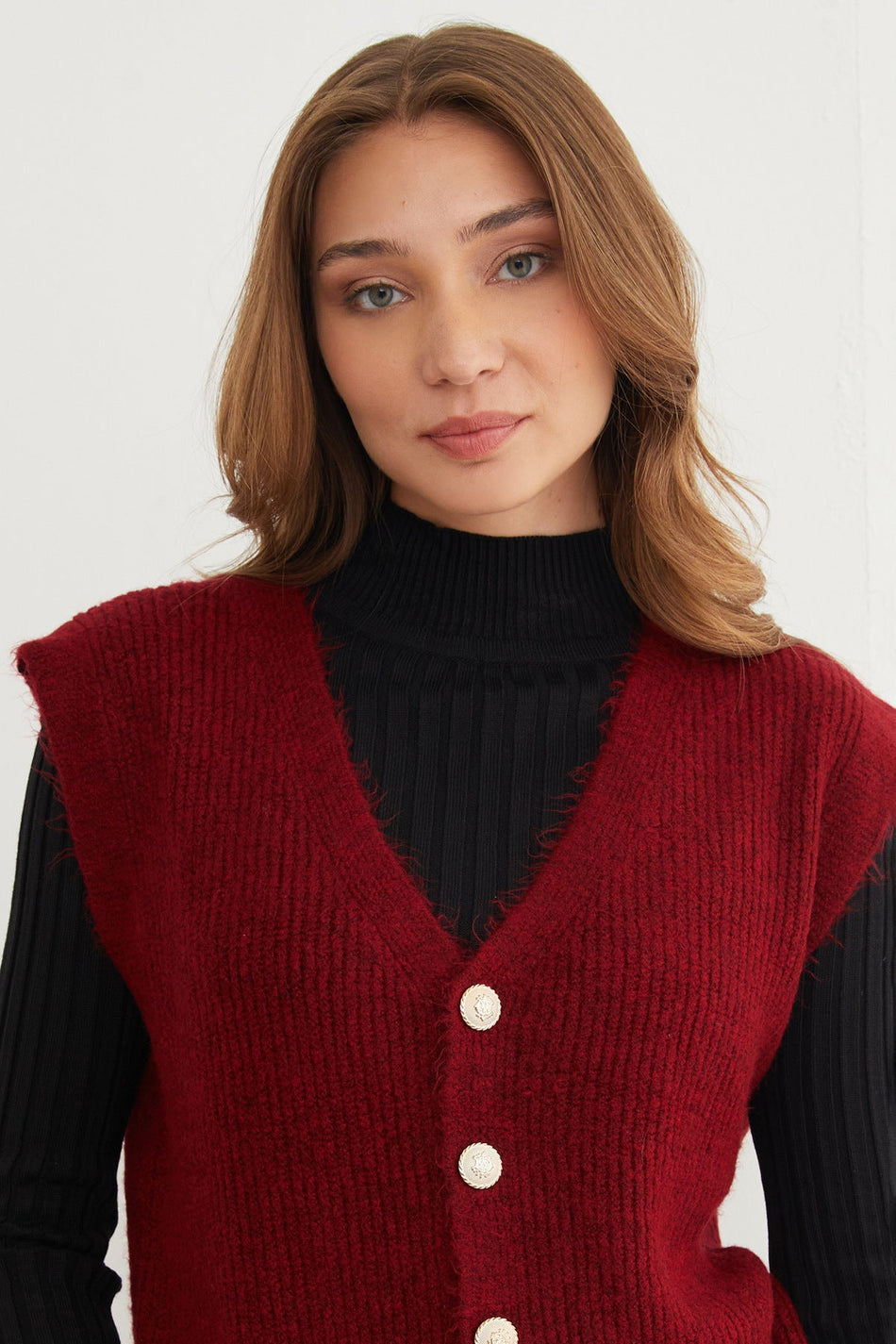 Bearded Buttoned V-Neck Oversize Vest - MALLTURK