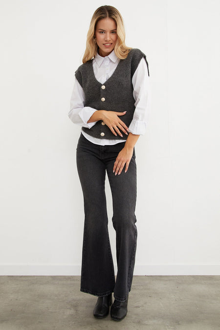 Bearded Buttoned V-Neck Oversize Vest - MALLTURK