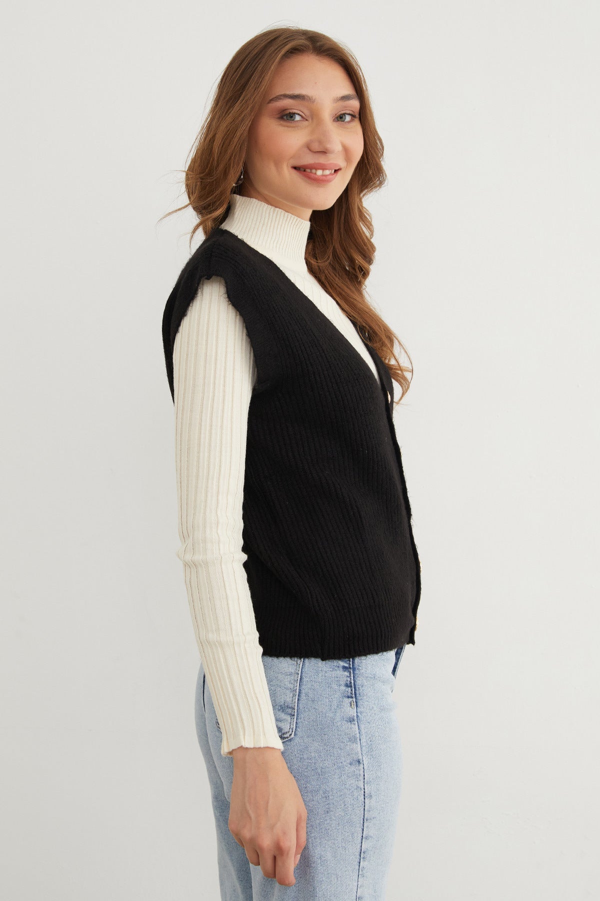 Bearded Buttoned V-Neck Oversize Vest - MALLTURK