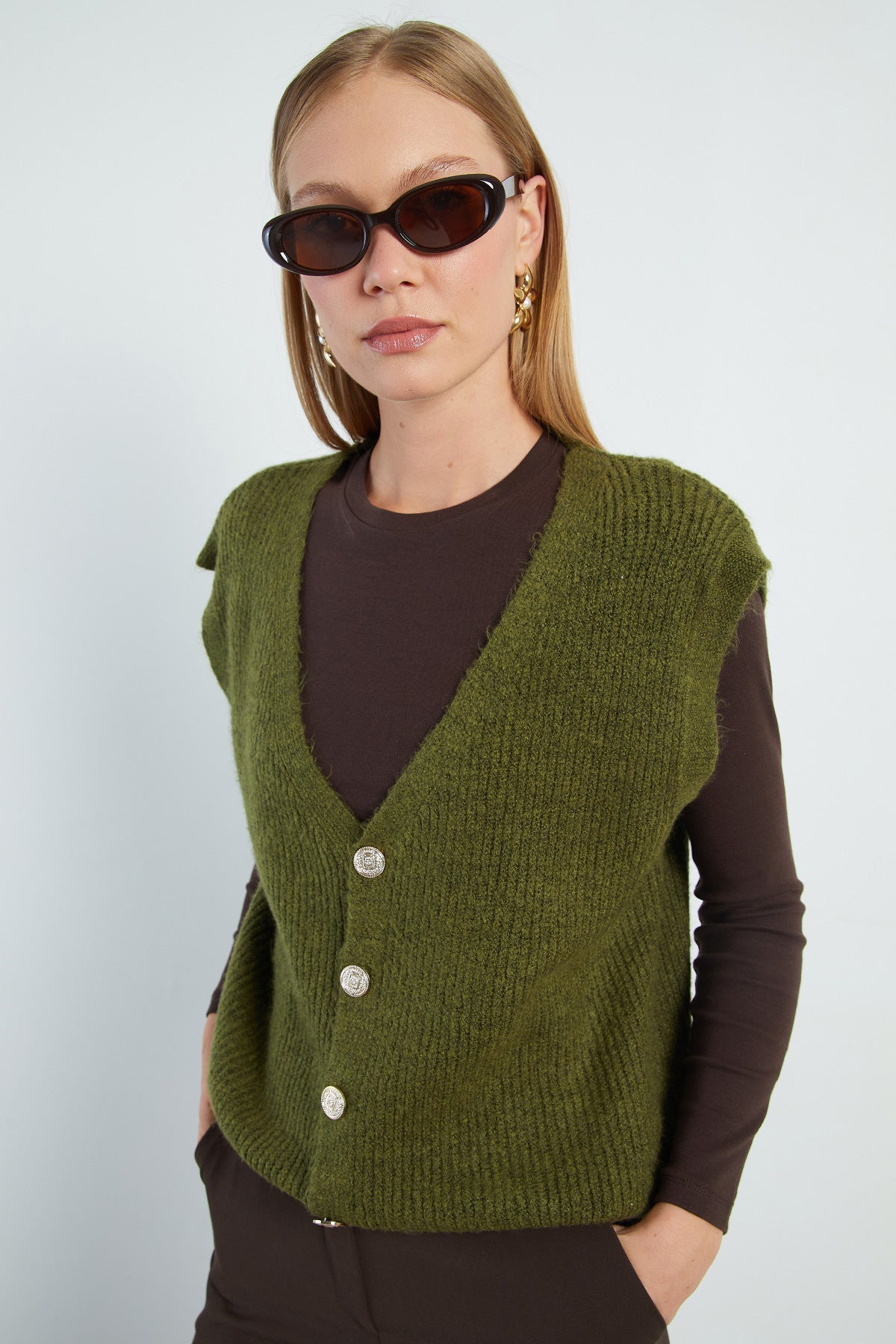 Bearded Buttoned V-Neck Oversize Vest - MALLTURK