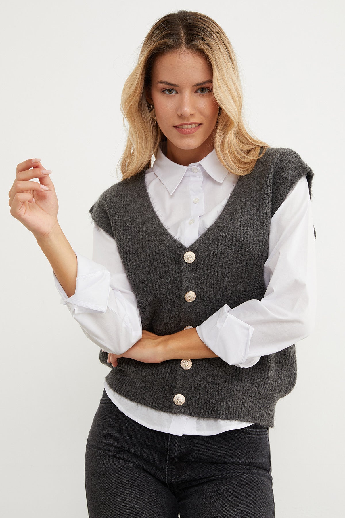 Bearded Buttoned V-Neck Oversize Vest - MALLTURK