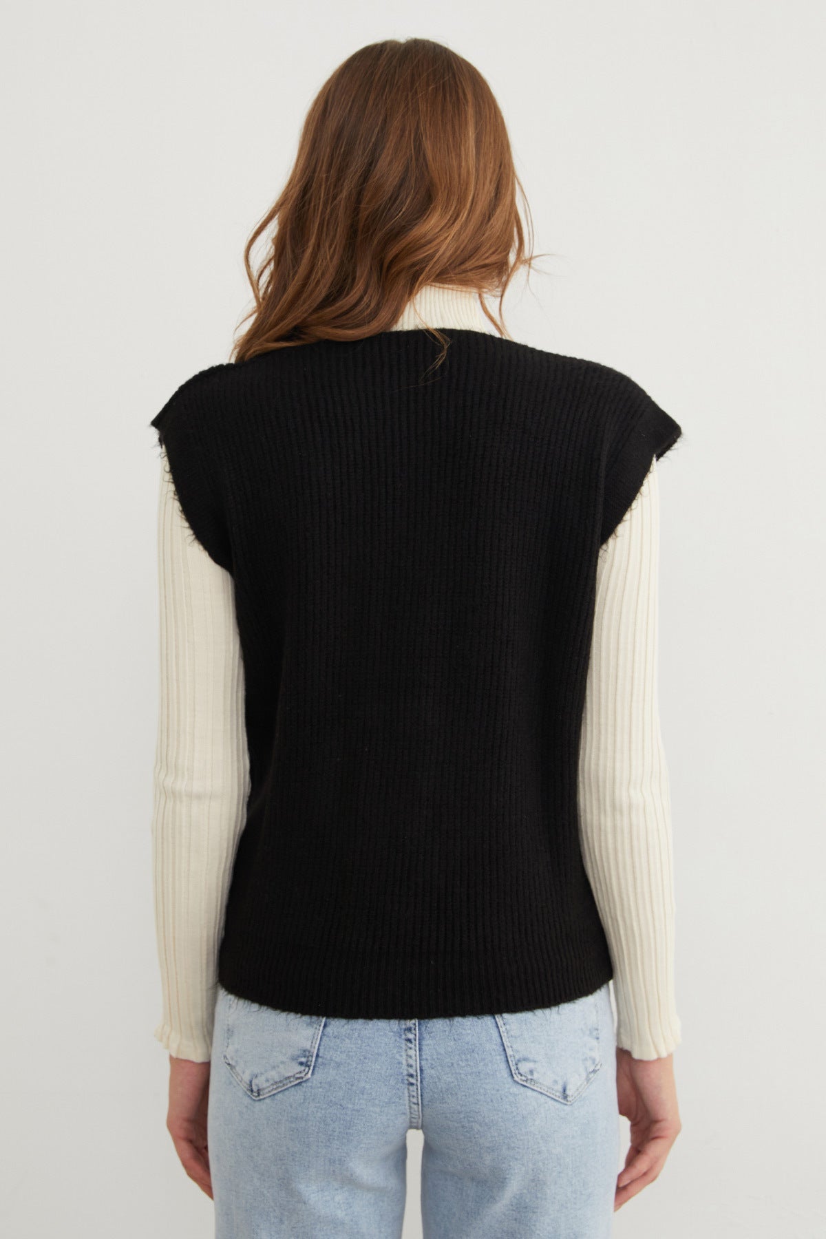 Bearded Buttoned V-Neck Oversize Vest - MALLTURK