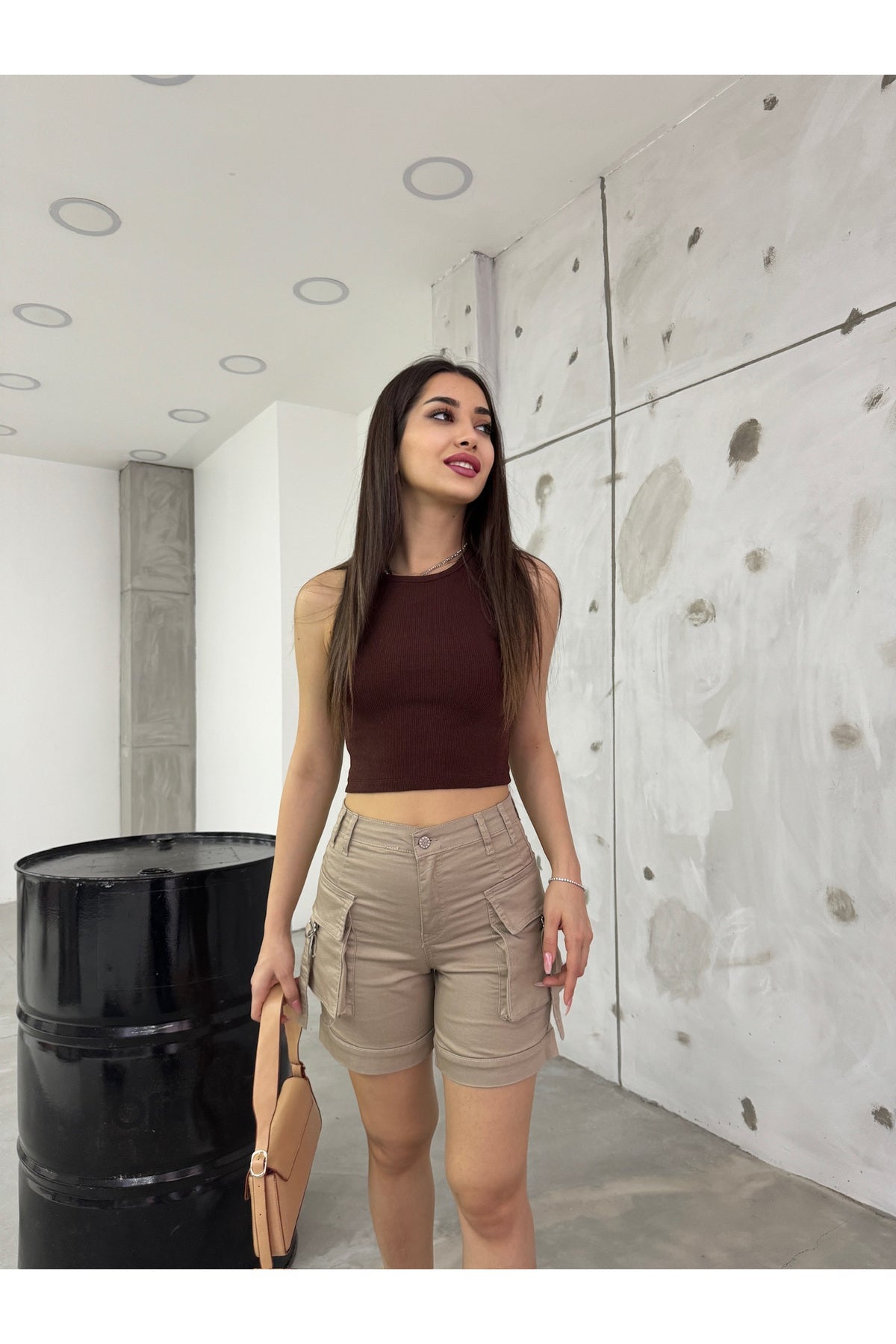 Beige Cargo Pocket High-Waisted Stretch Denim Shorts - MALLTURK
