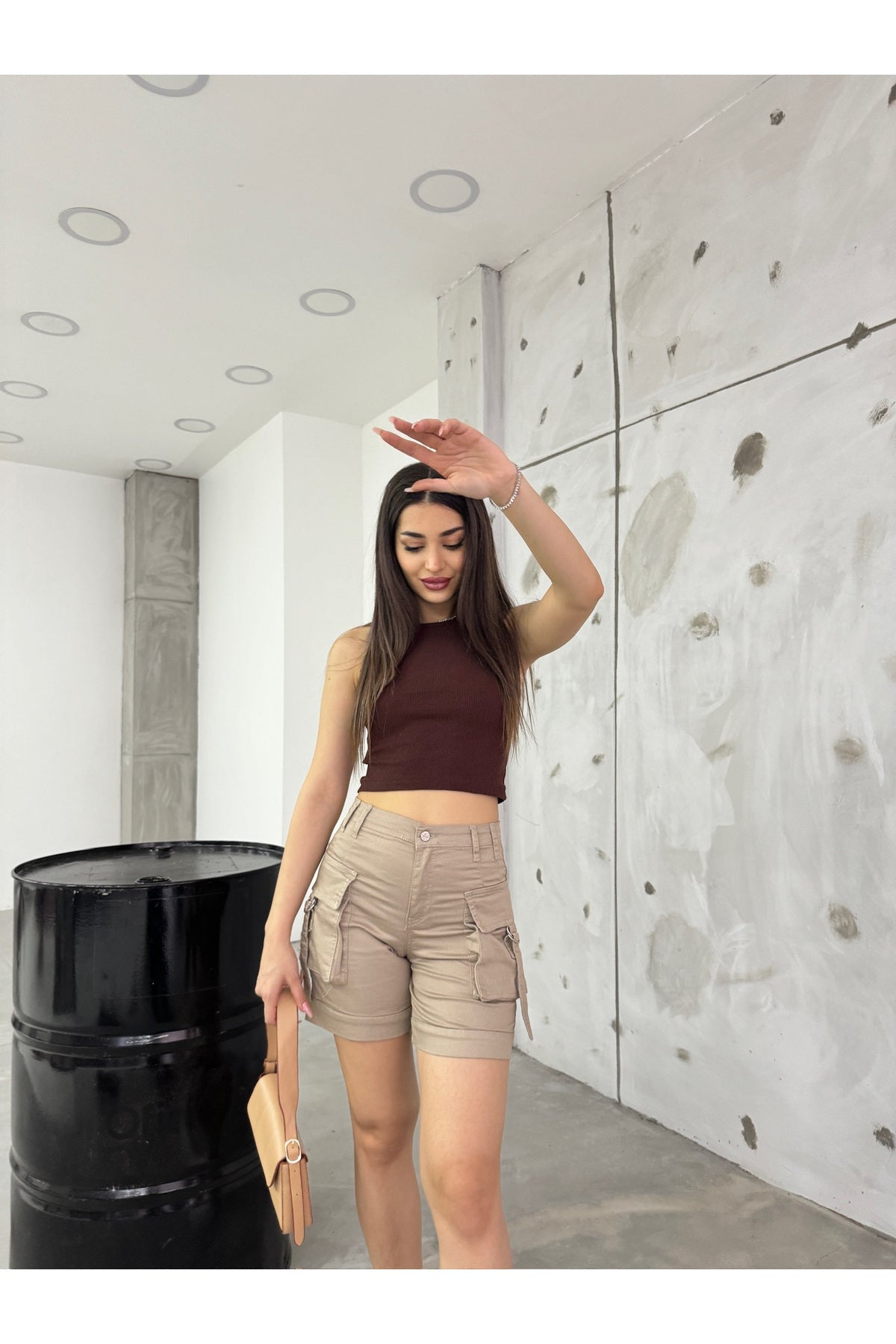 Beige Cargo Pocket High-Waisted Stretch Denim Shorts - MALLTURK