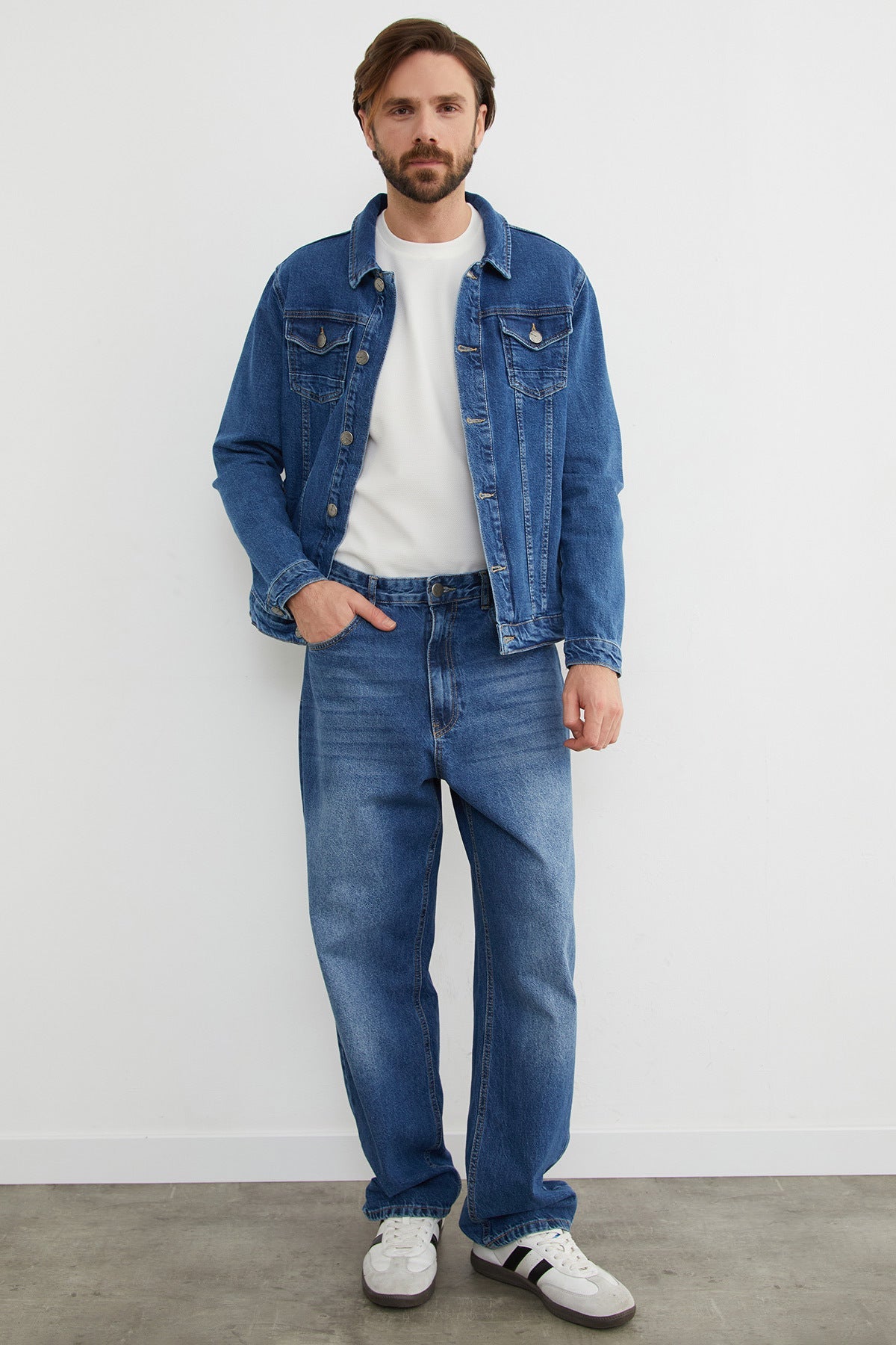 Buttoned Pocket Denim Jacket - MALLTURK