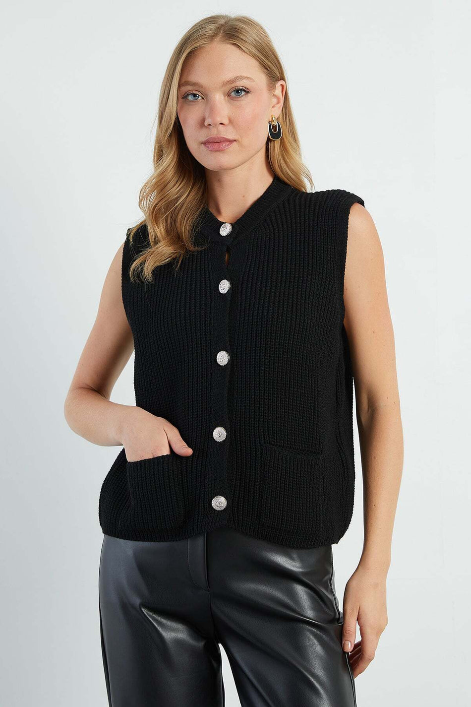 Buttoned Pocketed Knitwear Sweater - MALLTURK