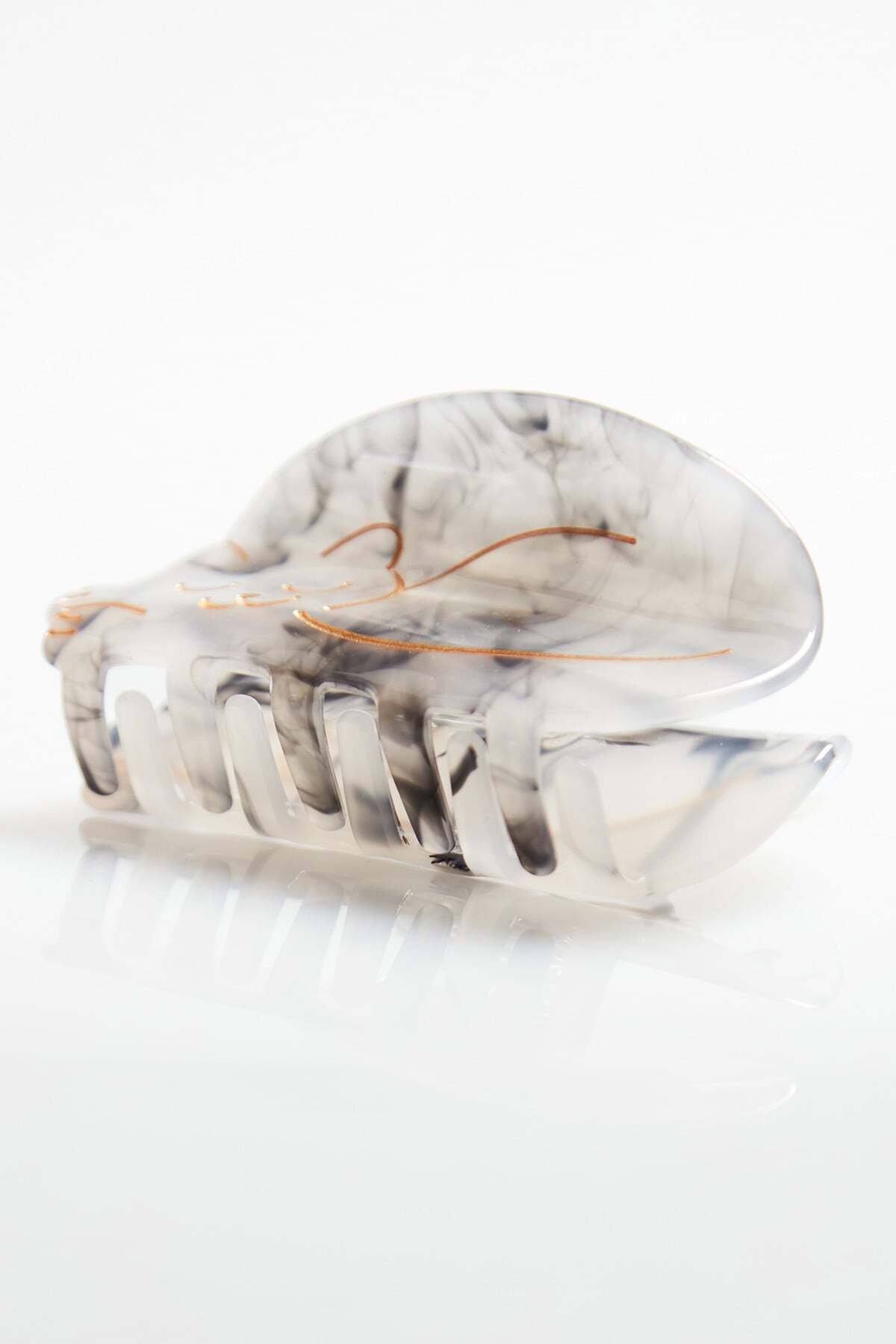 Cat Figured Bone Peg Buckle - MALLTURK