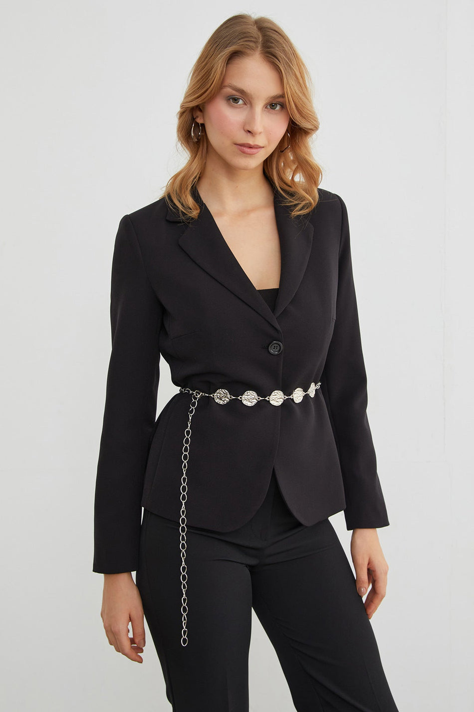 Chain Belt with Round Plate Detail - MALLTURK
