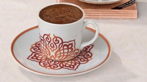 Коробка турецкого кофе с корицей Selamlique, 125 г – 4.41 унции