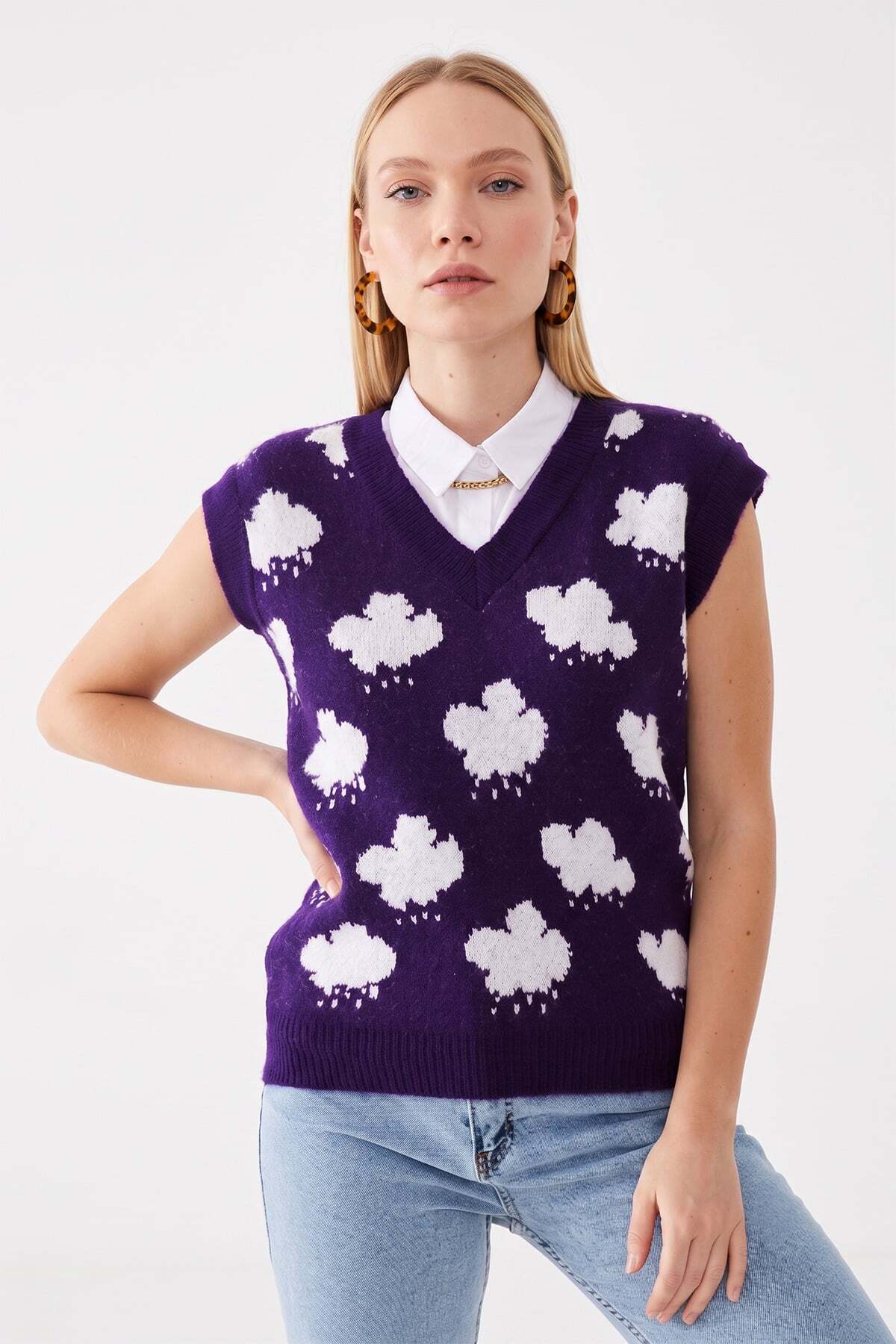 Cloud Patterned V-Neck Knit Sweater - MALLTURK