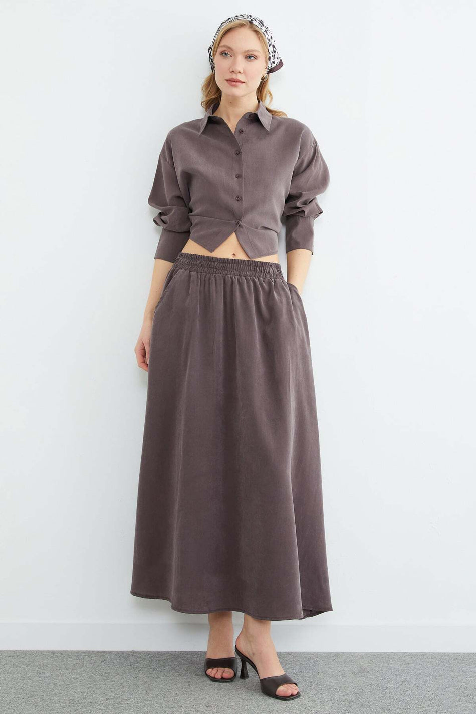 Elastic Waist Pocketed Maxi Skirt - MALLTURK