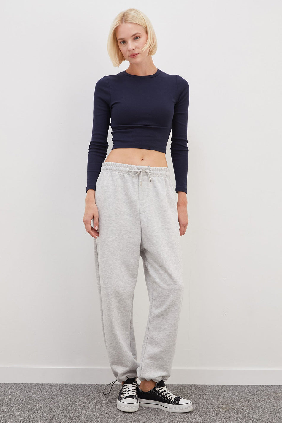 Elastic Waist Sweatpants with Cuffed Cuffs - MALLTURK