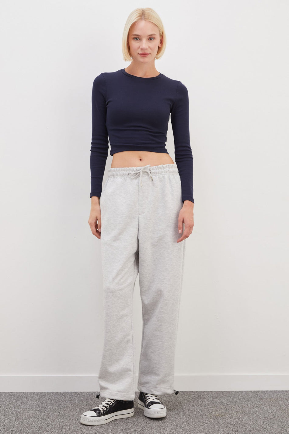 Elastic Waist Sweatpants with Cuffed Cuffs - MALLTURK