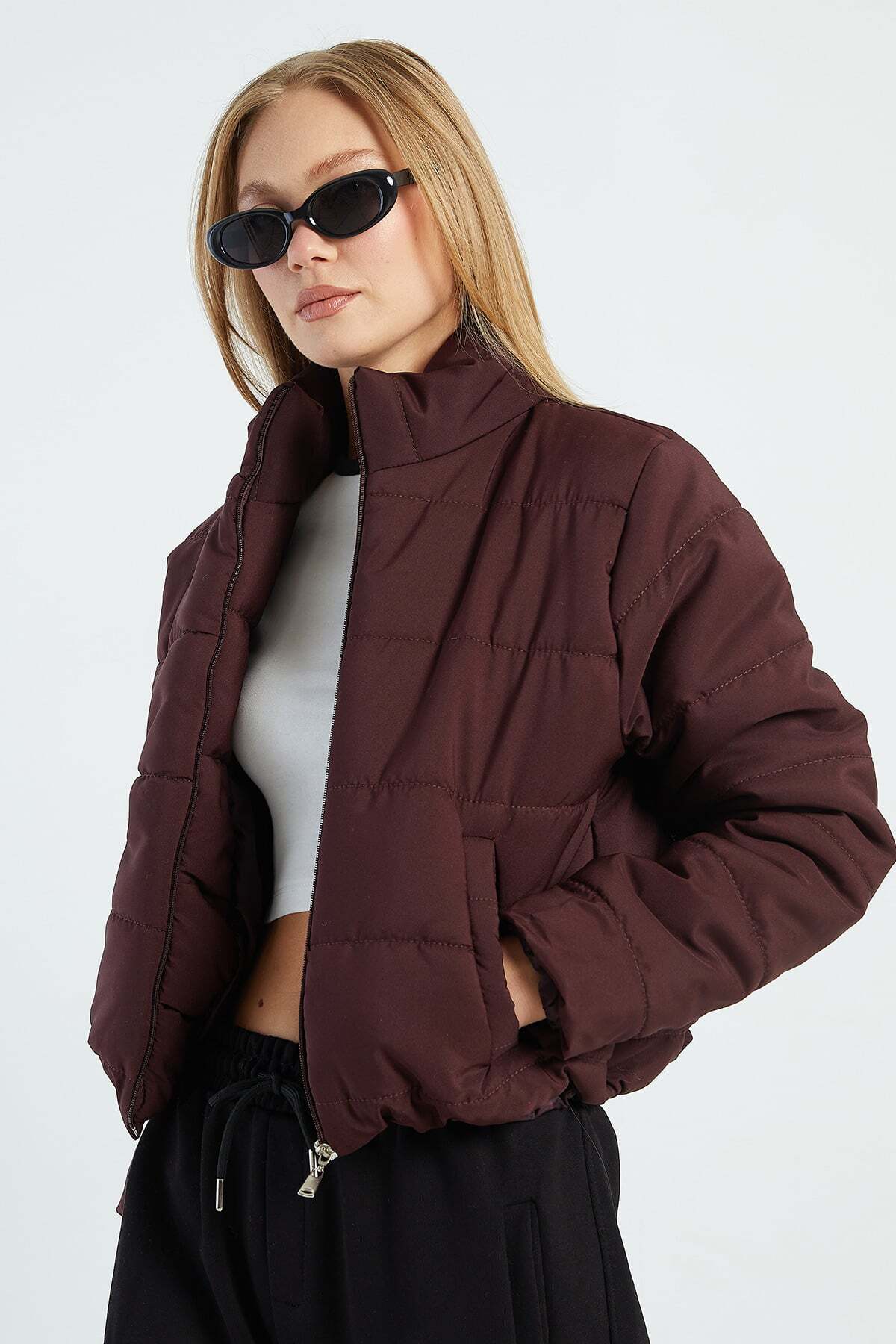 Elasticated Waist Cropped Puffer Jacket - MALLTURK