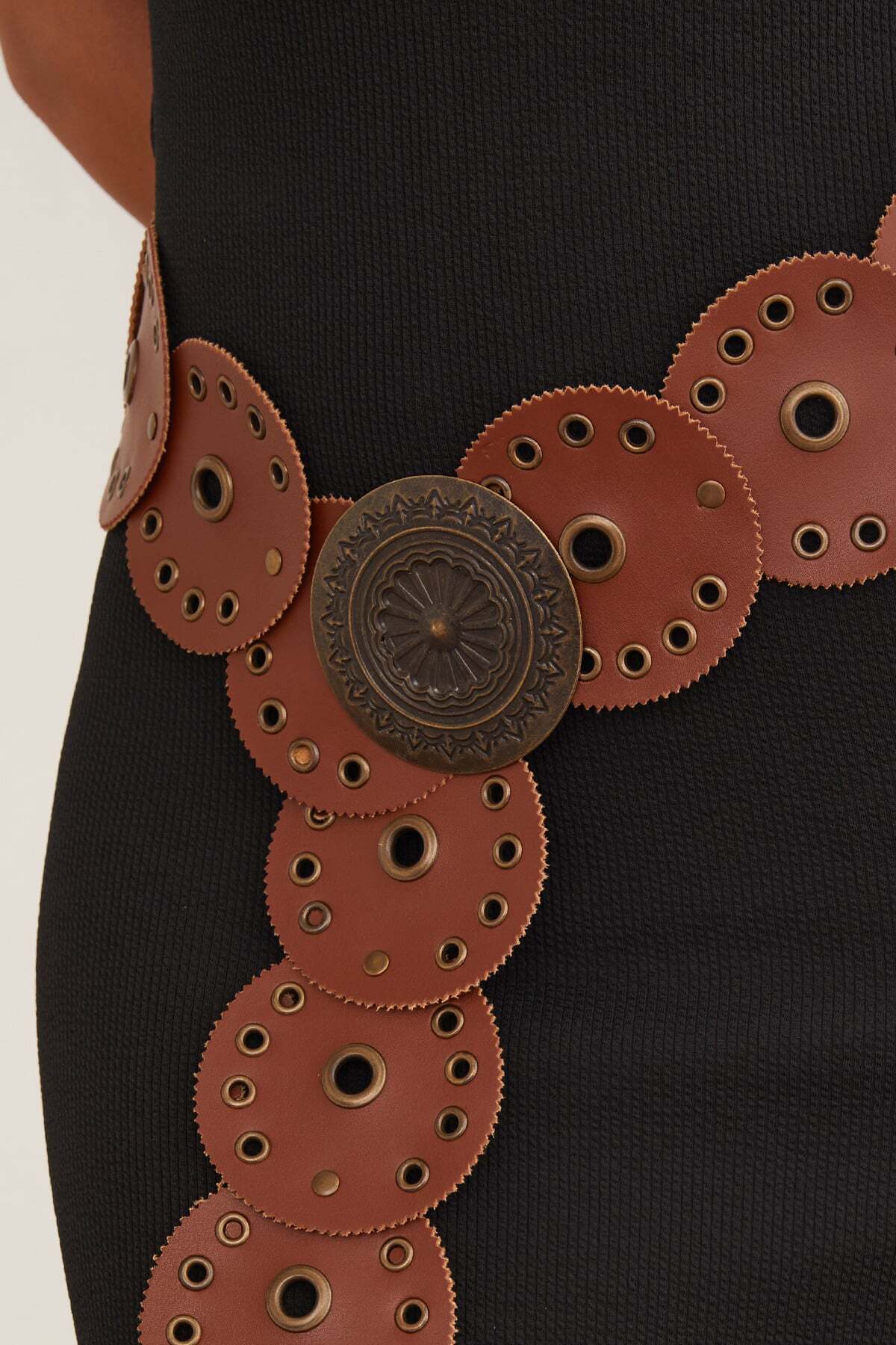 Eyelet Detailed Metal Buckle Belt - MALLTURK