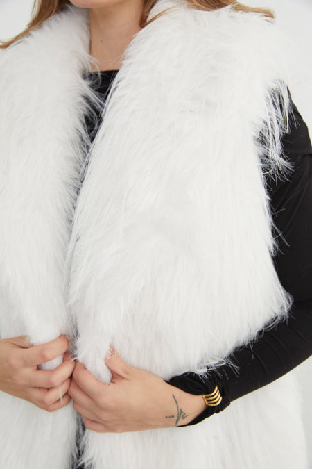 Faux Fur Vest with Belt Detail - MALLTURK