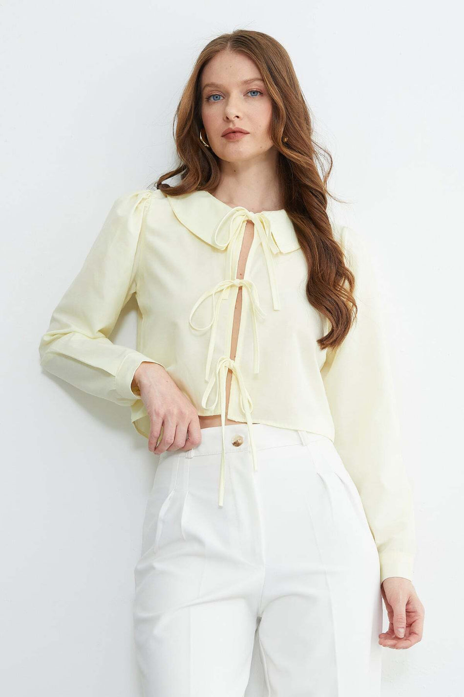 Front Tie Baby Collar Crop Blouse - MALLTURK