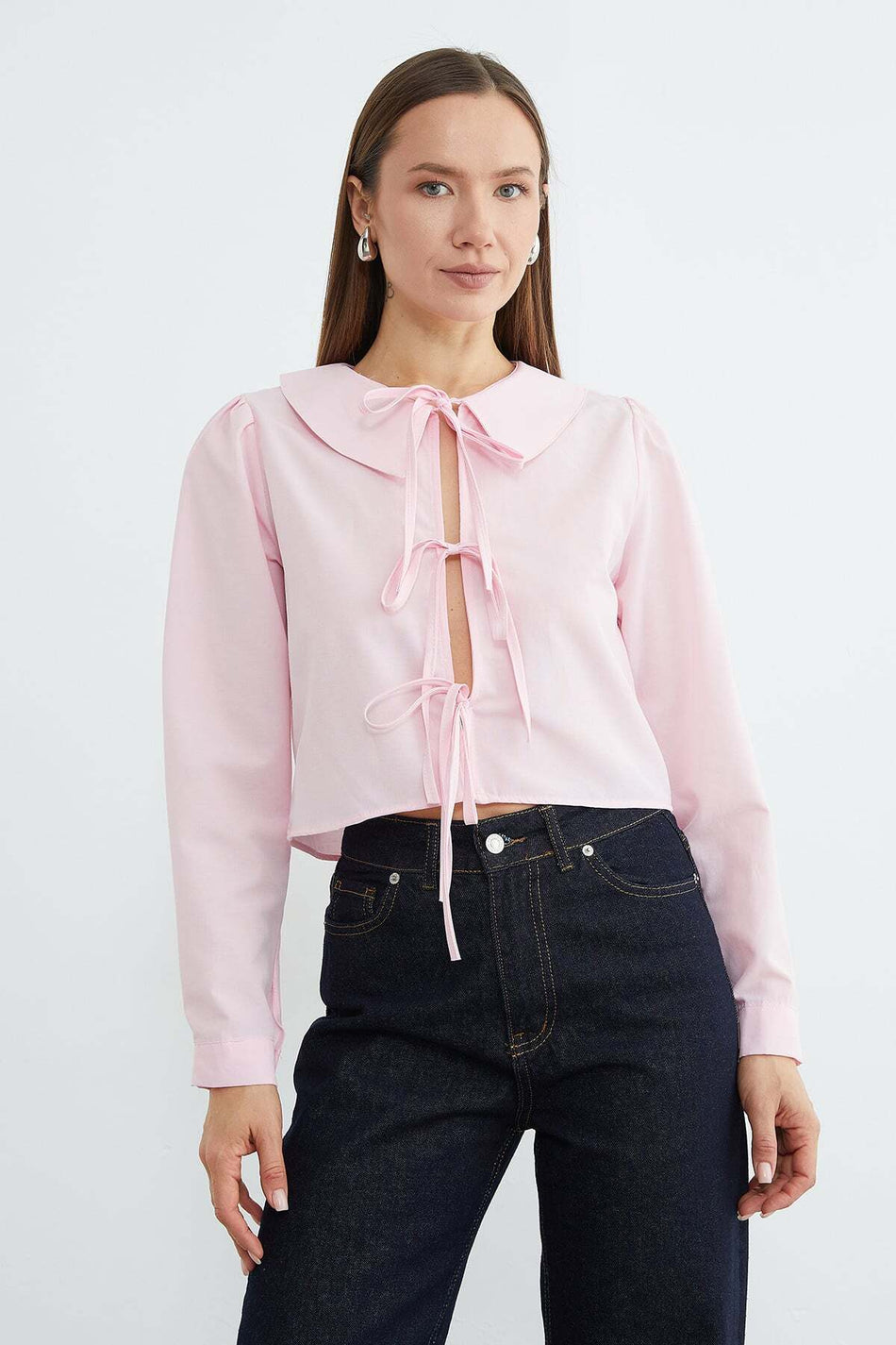 Front Tie Baby Collar Crop Blouse - MALLTURK