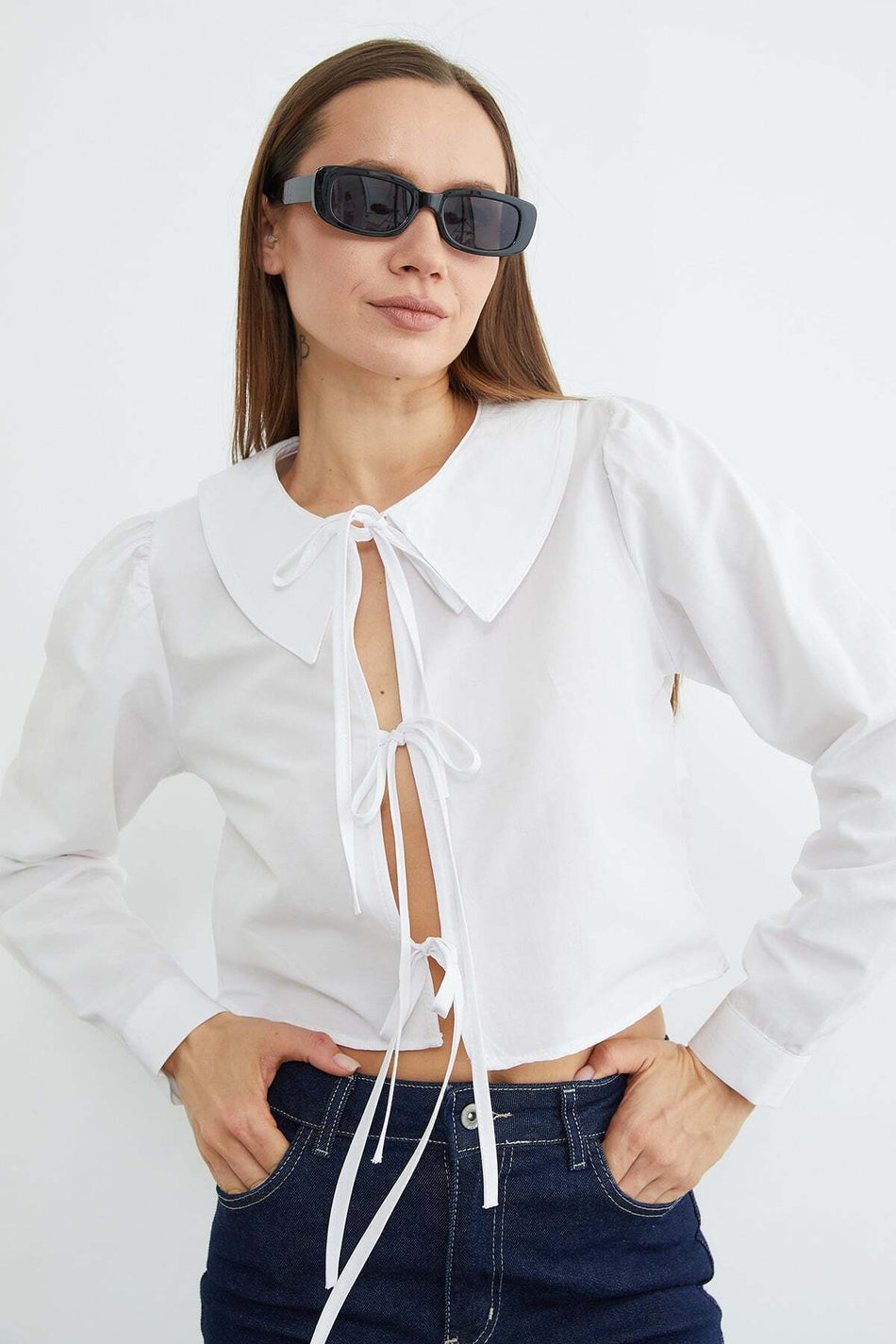 Front Tie Baby Collar Crop Blouse - MALLTURK