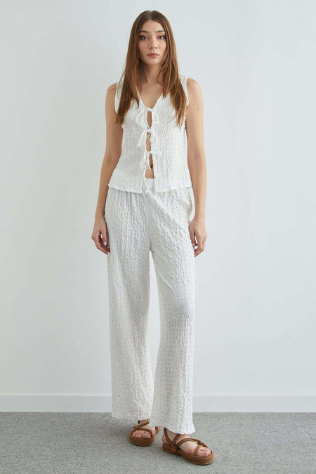 Front-Tie Textured Vest Set 2-Piece Set - MALLTURK