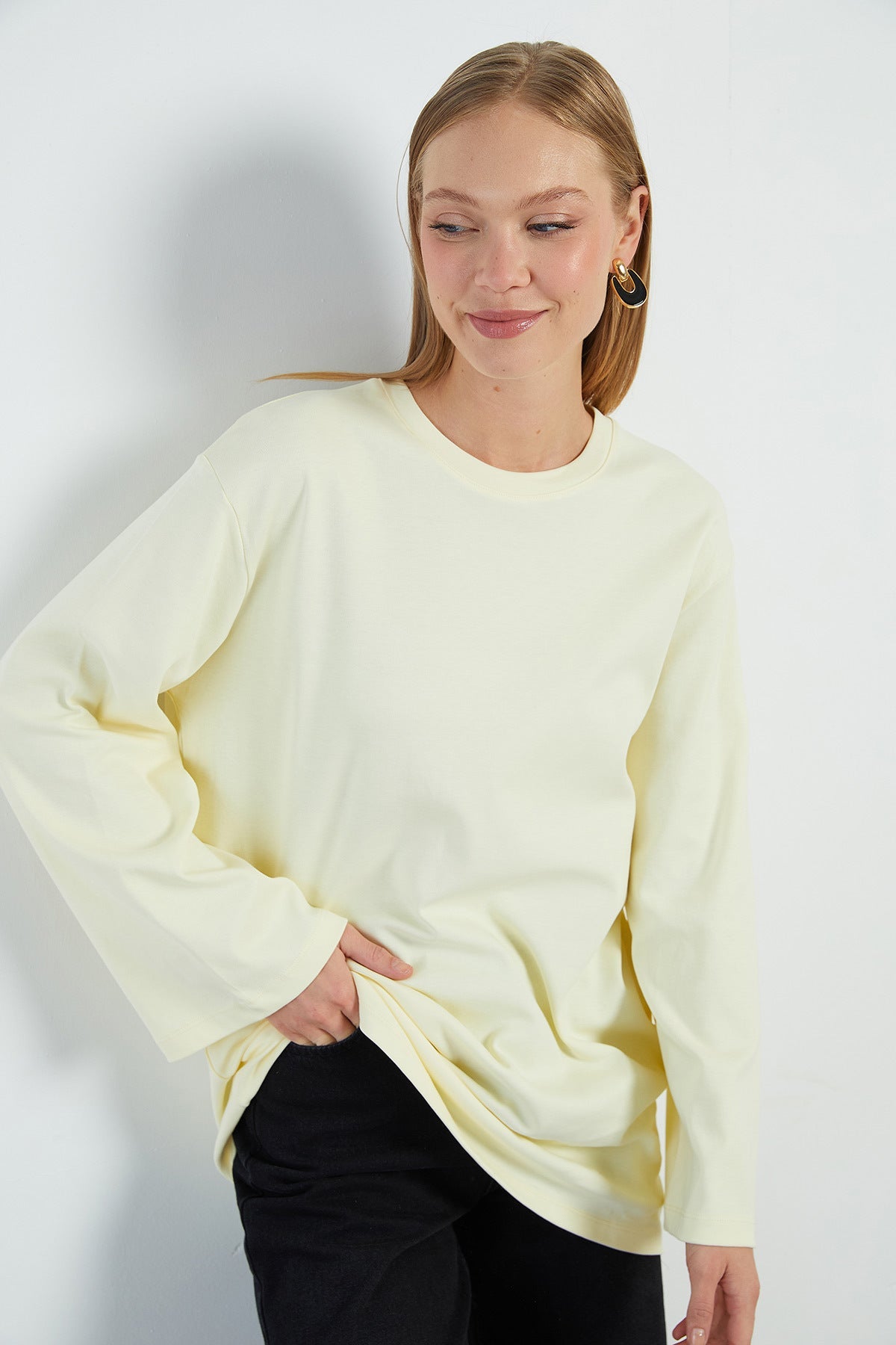 Fullamodest Basic Wide Sleeve Tunic - MALLTURK