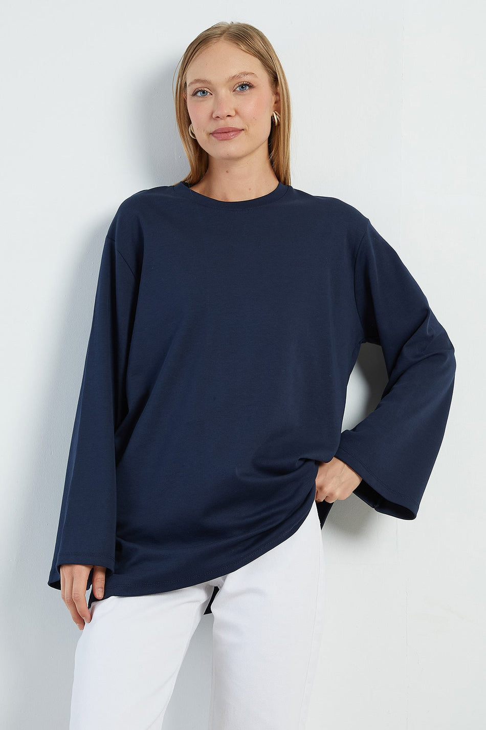 Fullamodest Basic Wide Sleeve Tunic - MALLTURK