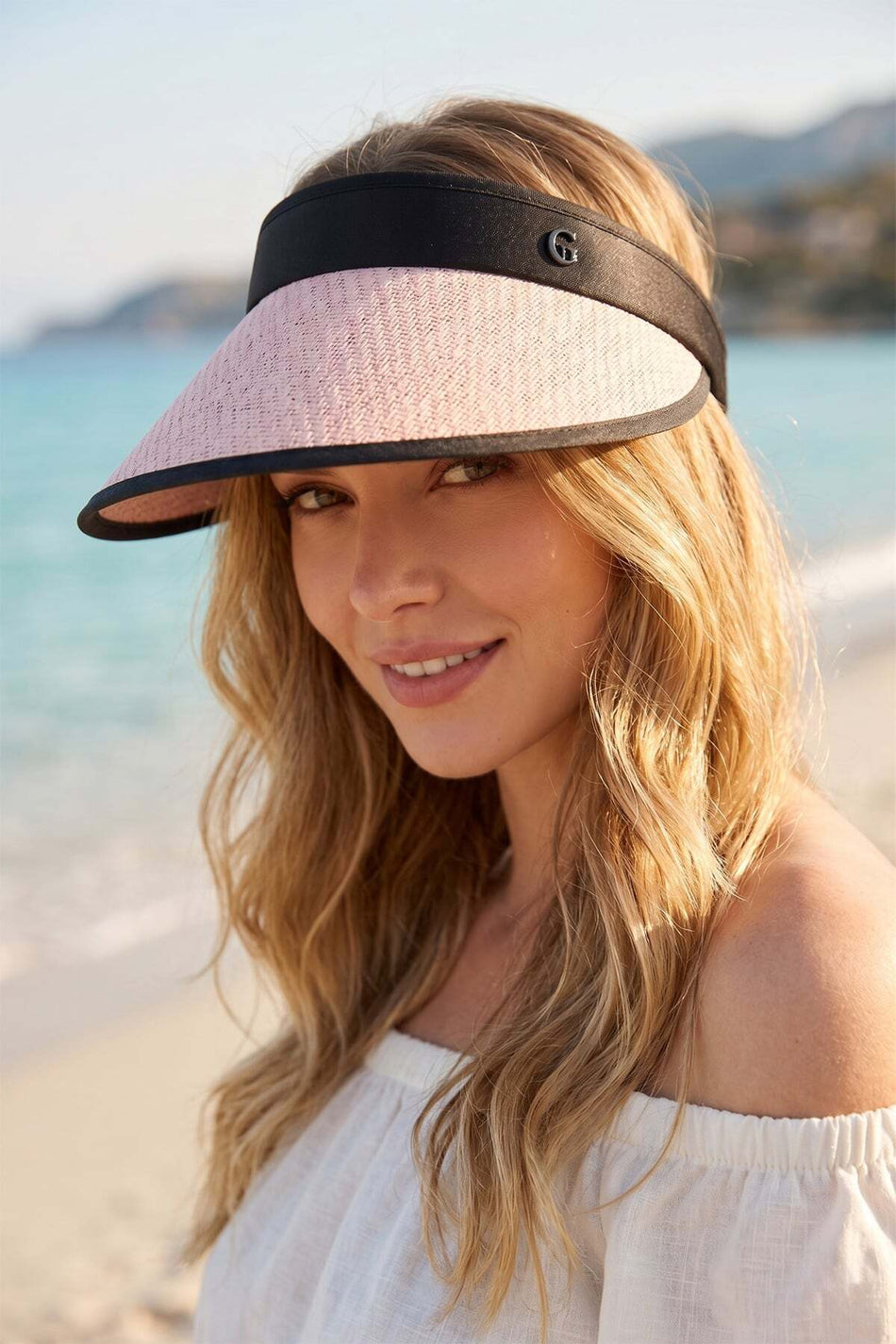 G Letter Embroidered Visor Hat - MALLTURK