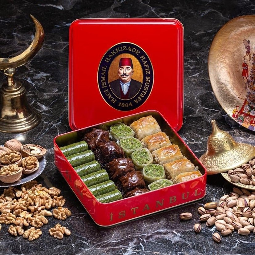 Hafiz Mustafa Assorted Baklava in Metal Box – 1000g (2.20lbs)