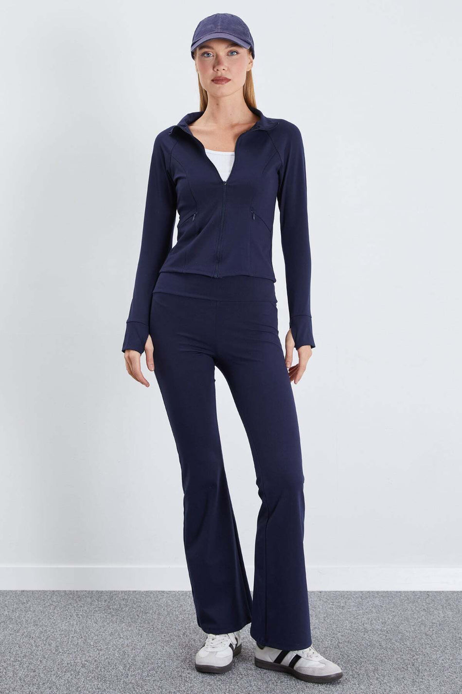 High Waist Stretchy Fabric Flare Leggings - MALLTURK