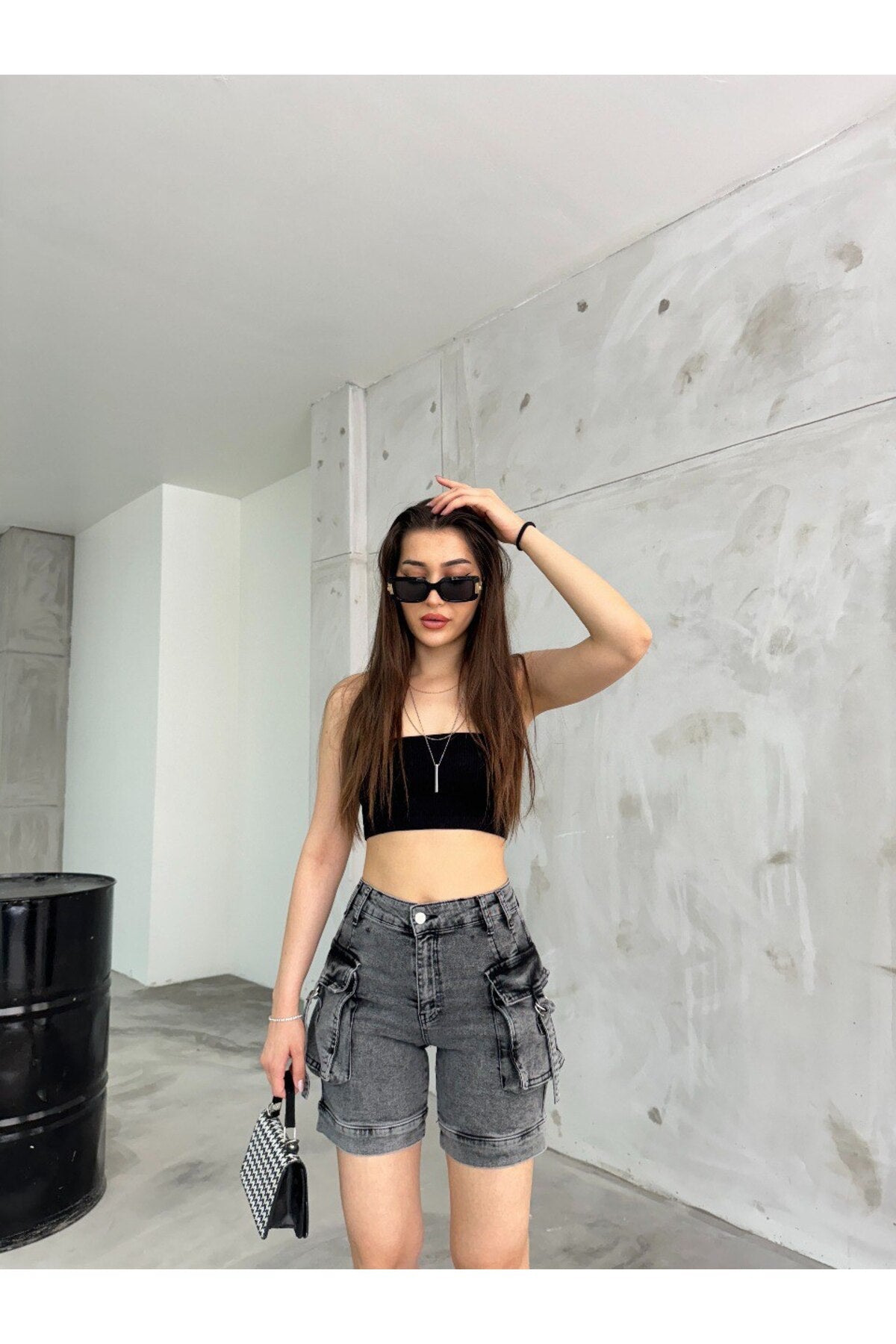 Kadın Gri Kargo Cepli Yüksek Bel Esnek Şort Jeans - MALLTURK