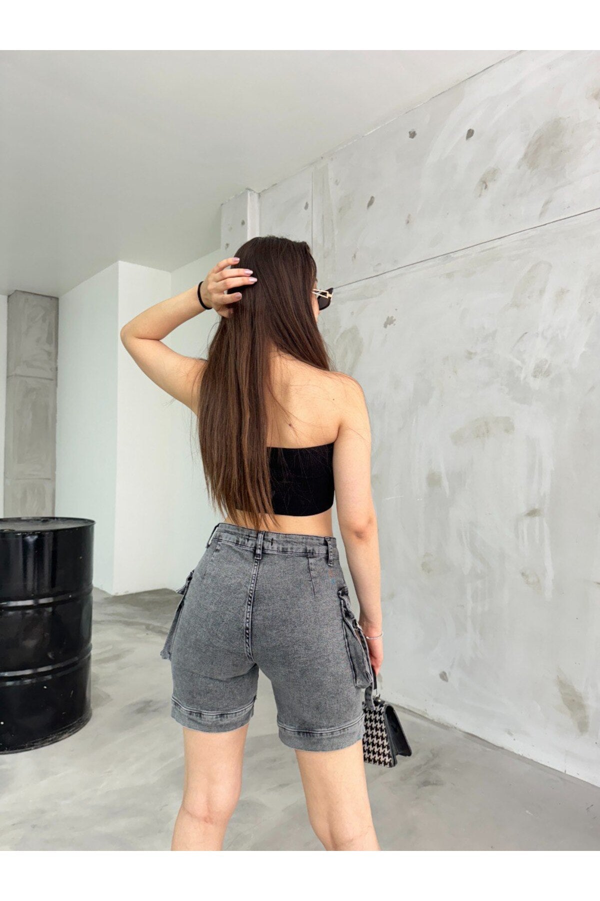 Kadın Gri Kargo Cepli Yüksek Bel Esnek Şort Jeans - MALLTURK