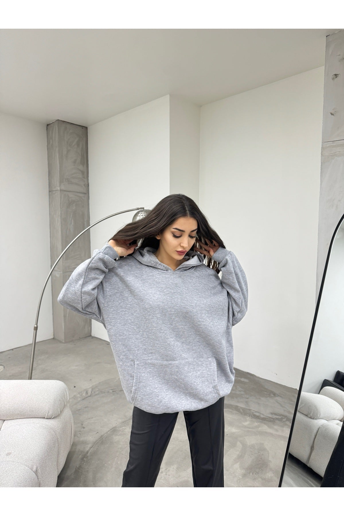 Kadın GRİ Oversize Şardonlu Üç İplik Kapüşonlu Sweatshirt - MALLTURK