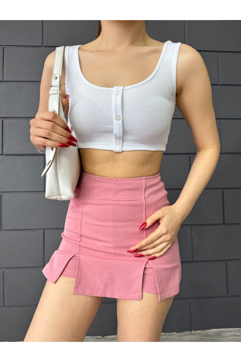 Kadın Kalın Askılı Düğme Detaylı Crop Top Büstiyer BEYAZ - MALLTURK