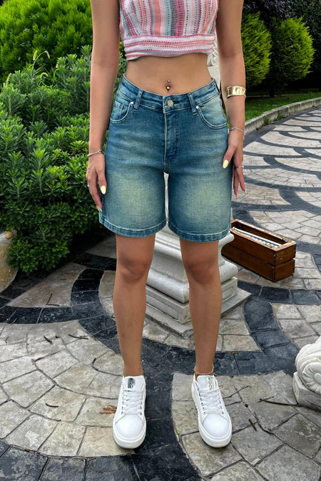 Kadın Kar Yıkama Soluk Efektli Yüksek Bel Denim Şort Yeşil - MALLTURK