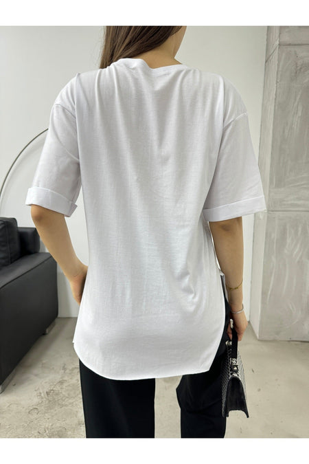 Kadın Oversize Lazer Kesim Yan Yırtmaçlı T-shirt beyaz - MALLTURK