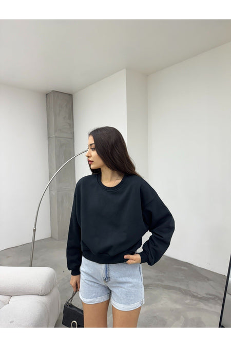 Kadın Siyah Oversize Crop Sweatshirt - MALLTURK