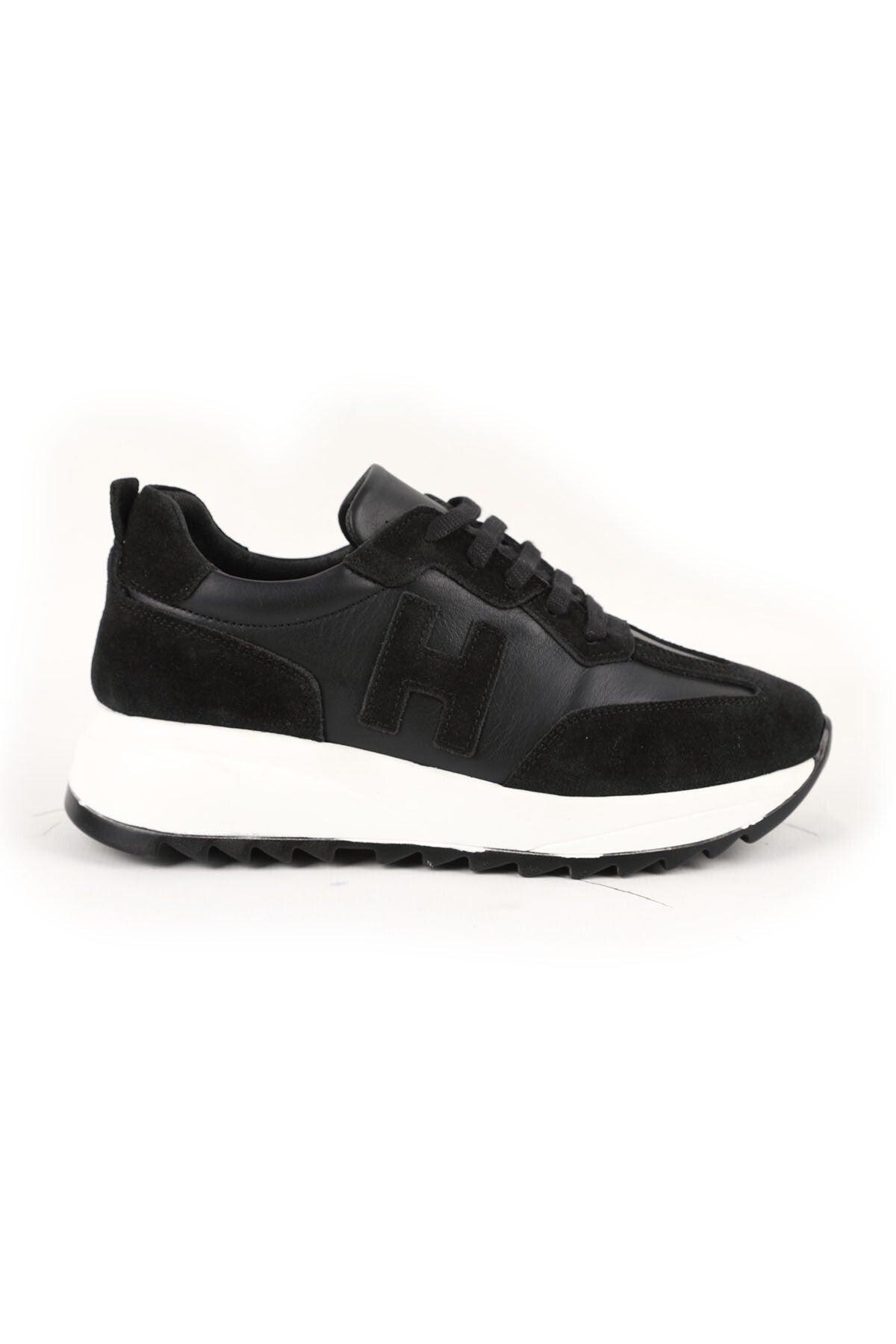 Kadın Sneaker H Logo Detaylı Süet Antik Görünümlü Kalın Tırtıklı Taban Günlük Spor Ayakkabı L086.923 - MALLTURK