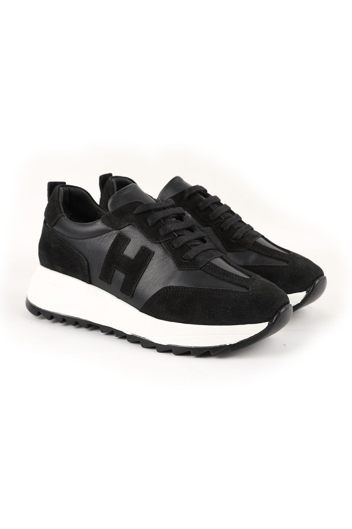 Kadın Sneaker H Logo Detaylı Süet Antik Görünümlü Kalın Tırtıklı Taban Günlük Spor Ayakkabı L086.923 - MALLTURK