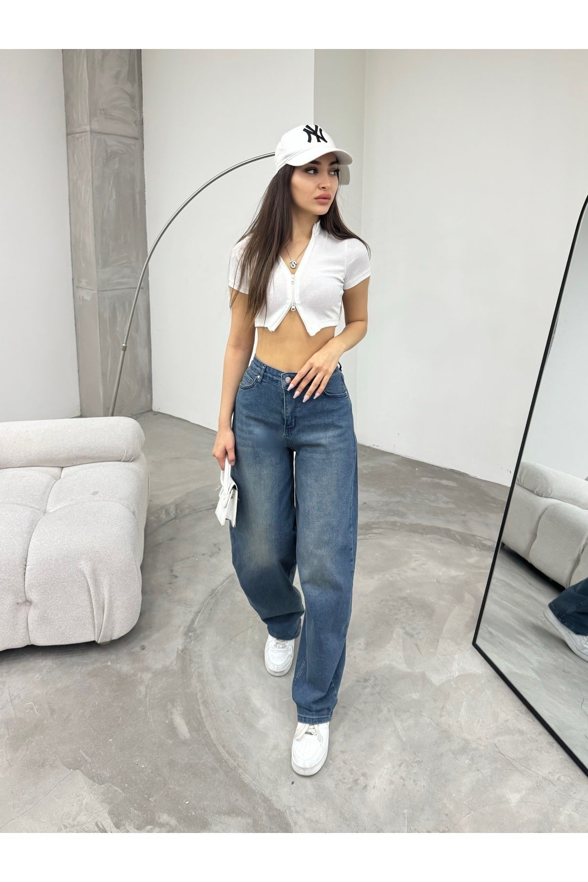 Kadın Soluk Efektli Bol Kesim Geniş Paça Rahat Baggy Jean Pantolon Efektli Mavi - MALLTURK