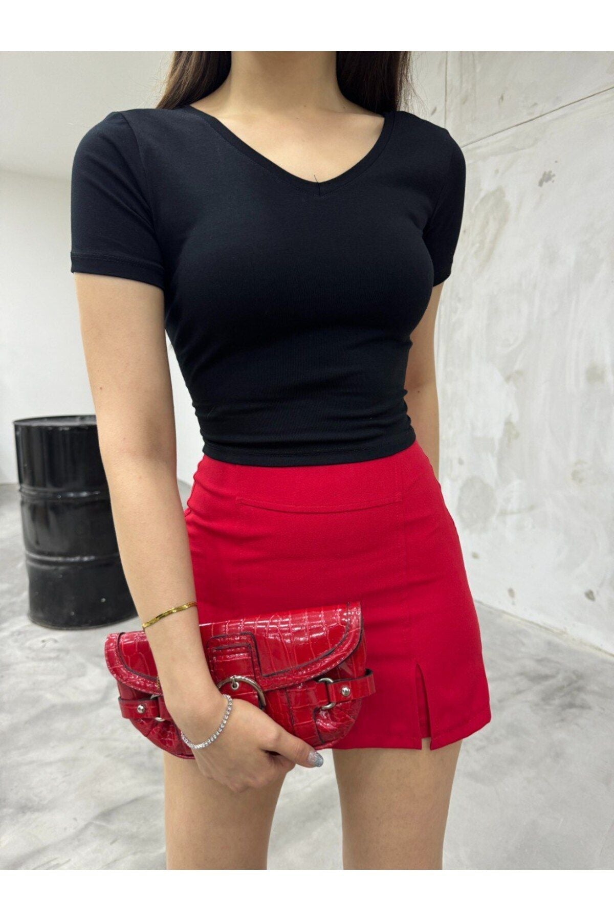 Kadın V Yaka Kısa Kollu Fitted/vücuda Oturan Bluz Body SİYAH - MALLTURK
