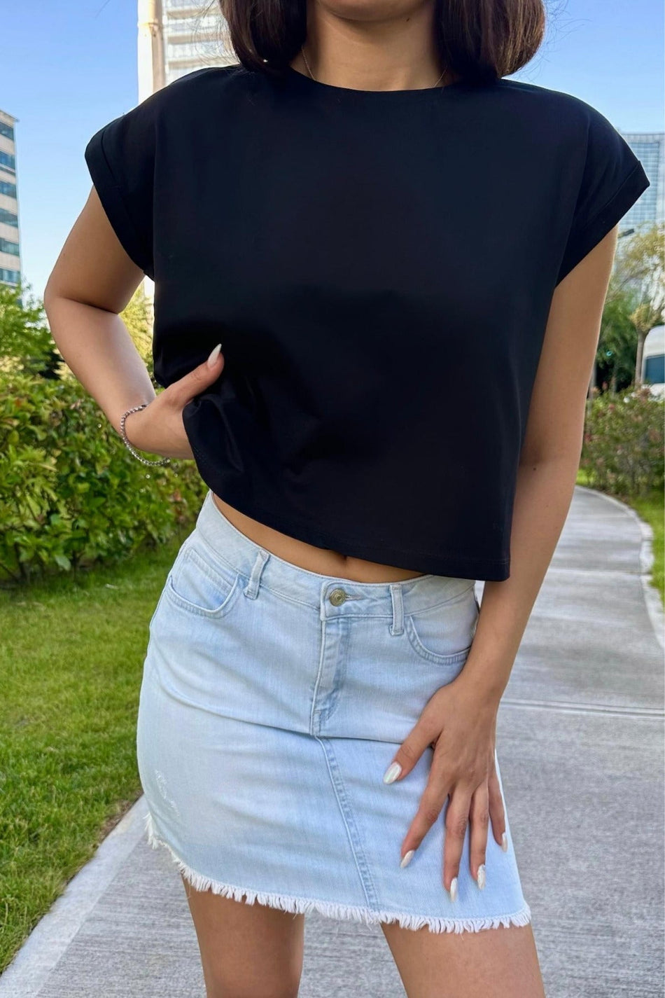 Kadın Vatka Görünümlü Bisiklet Yaka T-Shirt Siyah - MALLTURK
