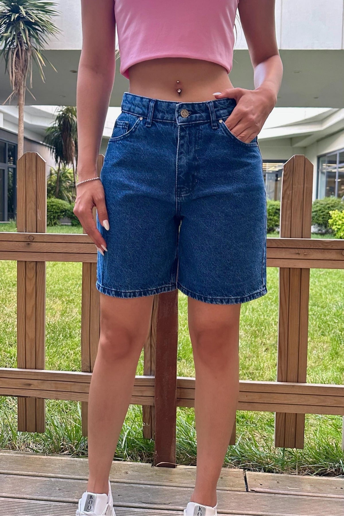 Kadın Yüksek Bel 5 Cepli Straight Fit Şort Jeans Lacivert - MALLTURK