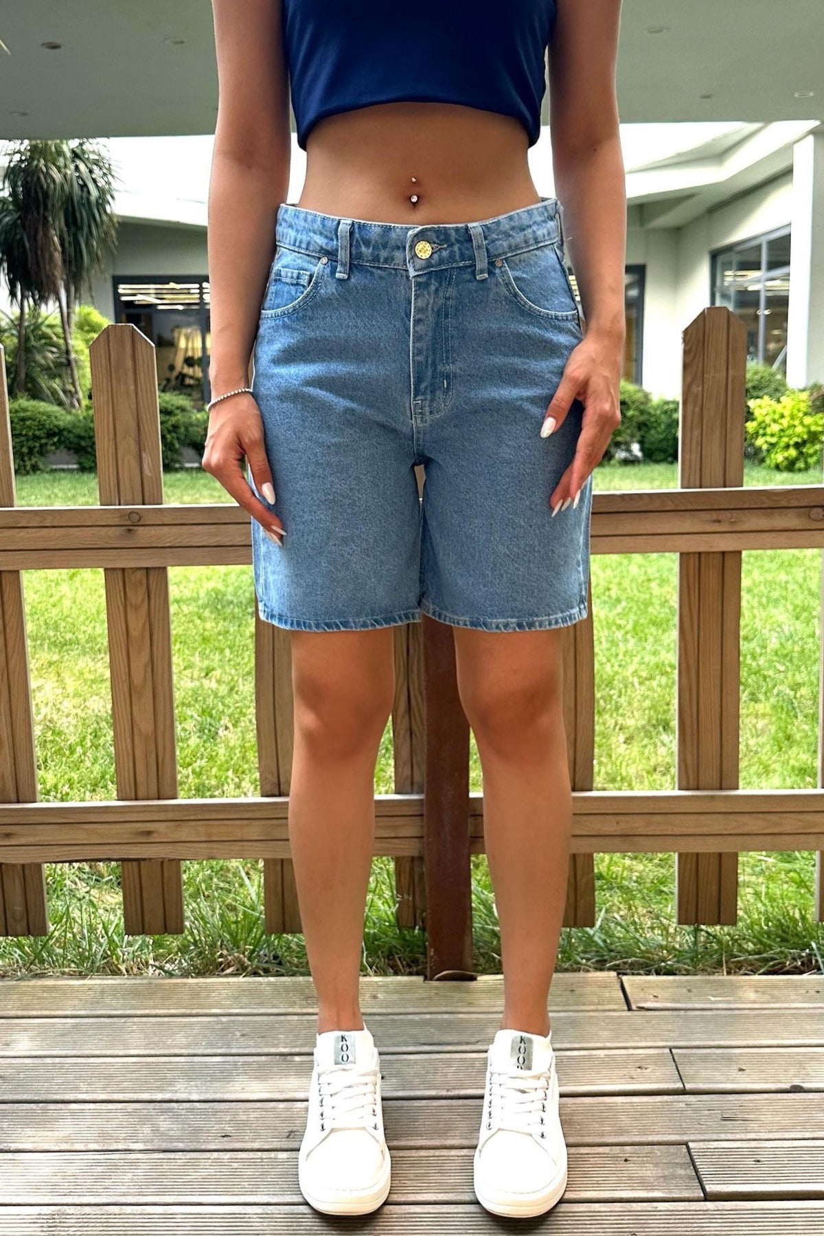Kadın Yüksek Bel 5 Cepli Straight Fit Şort Jeans Mavi - MALLTURK