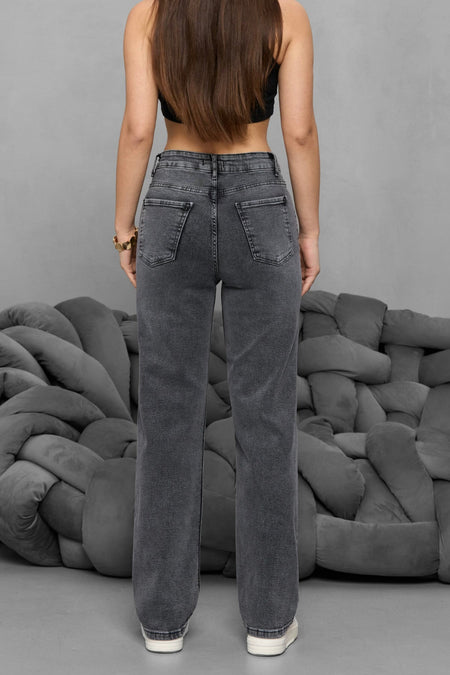 Kadın Yüksek Bel Boru Paça Straight Fit Jean Siyah - MALLTURK