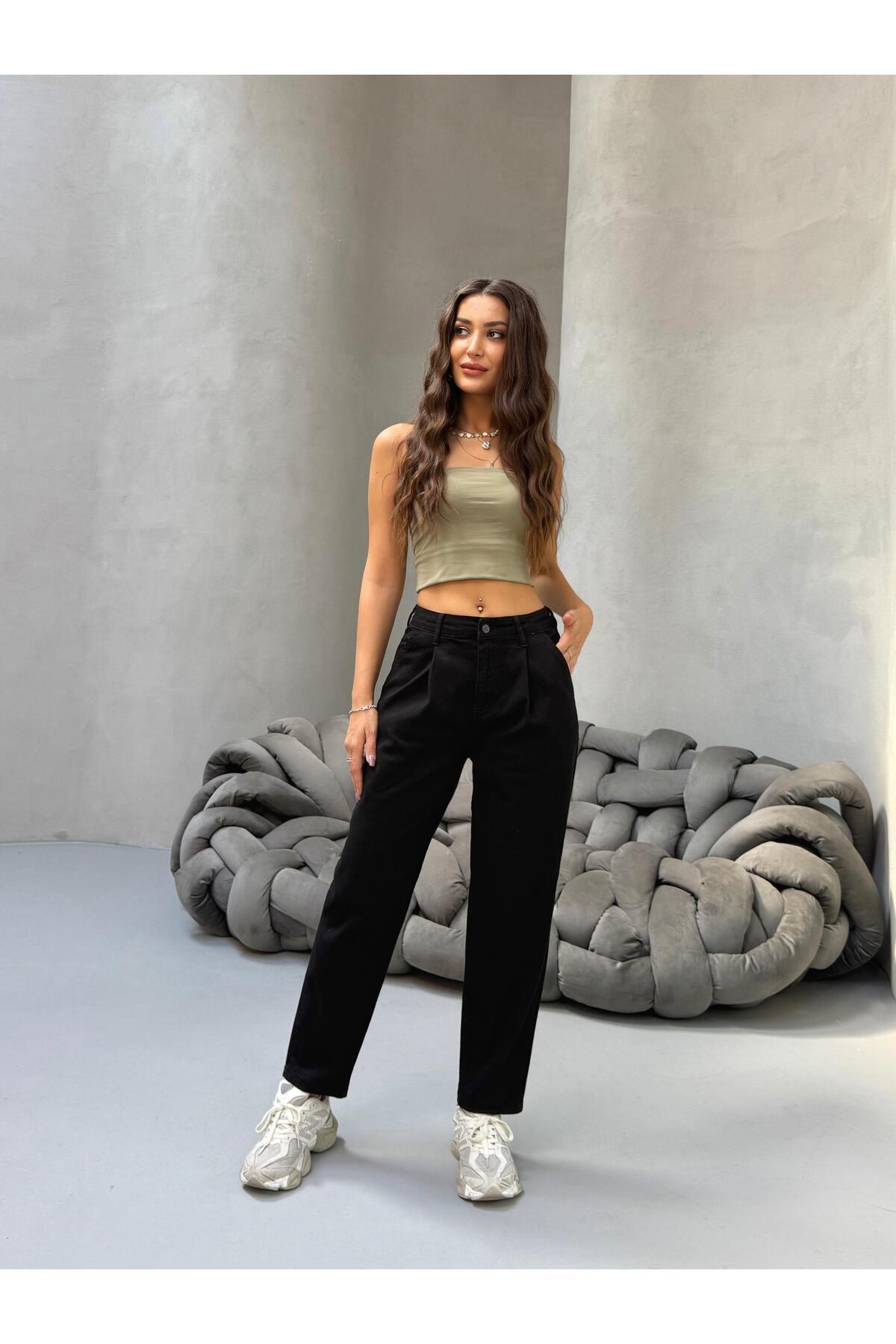 Kadın Yüksek Bel Boyfriend Likralı Pileli Mom Jeans Siyah - MALLTURK
