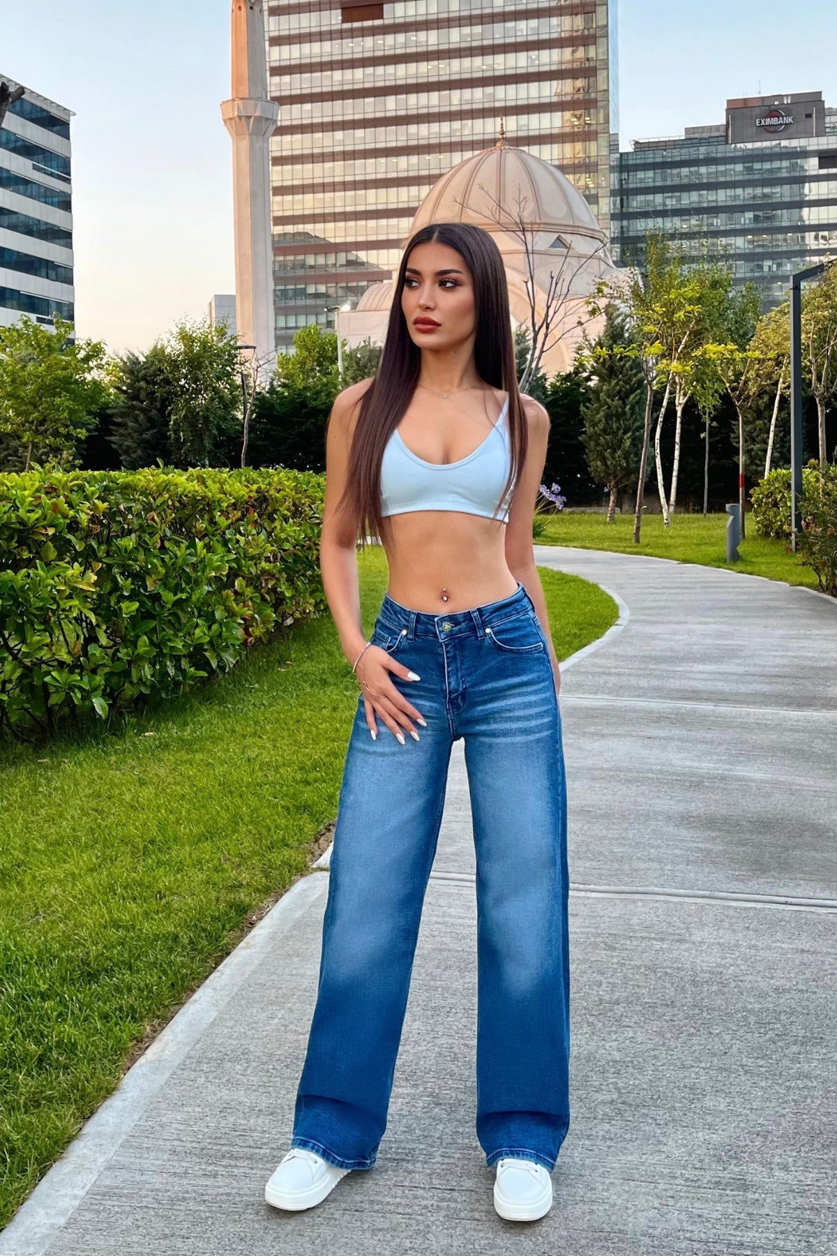 Kadın Yüksek Bel Esnek Soluk Efektli Vintage Geniş Paça Wide Leg Rahat Jean mavi - MALLTURK