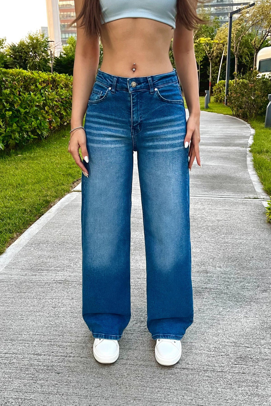 Kadın Yüksek Bel Esnek Soluk Efektli Vintage Geniş Paça Wide Leg Rahat Jean mavi - MALLTURK