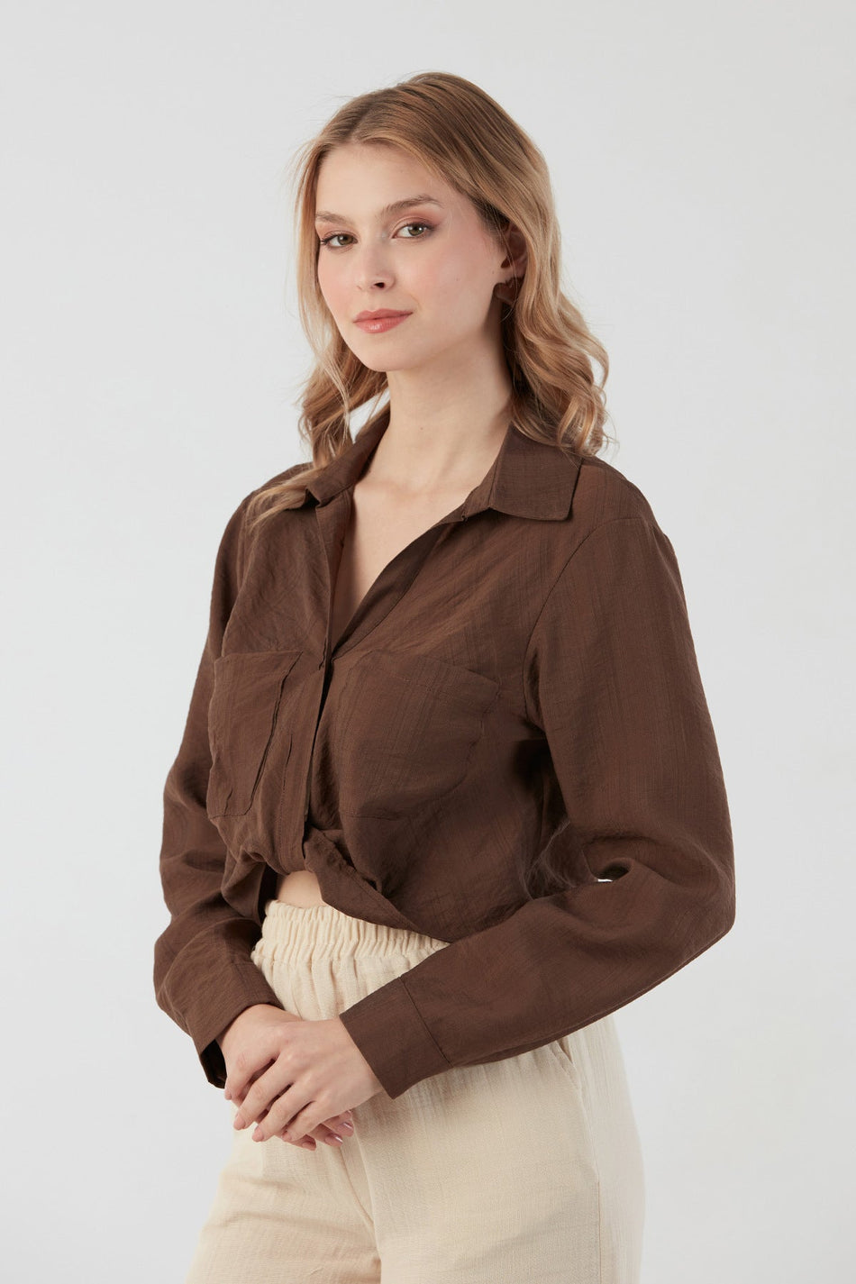 Knotted Front Pocket Crop Shirt - MALLTURK