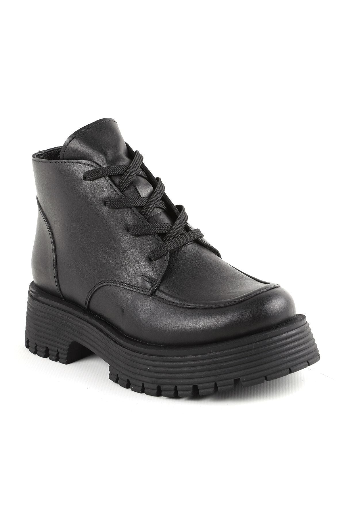 L04.372 Leather Women's Boots Black - MALLTURK